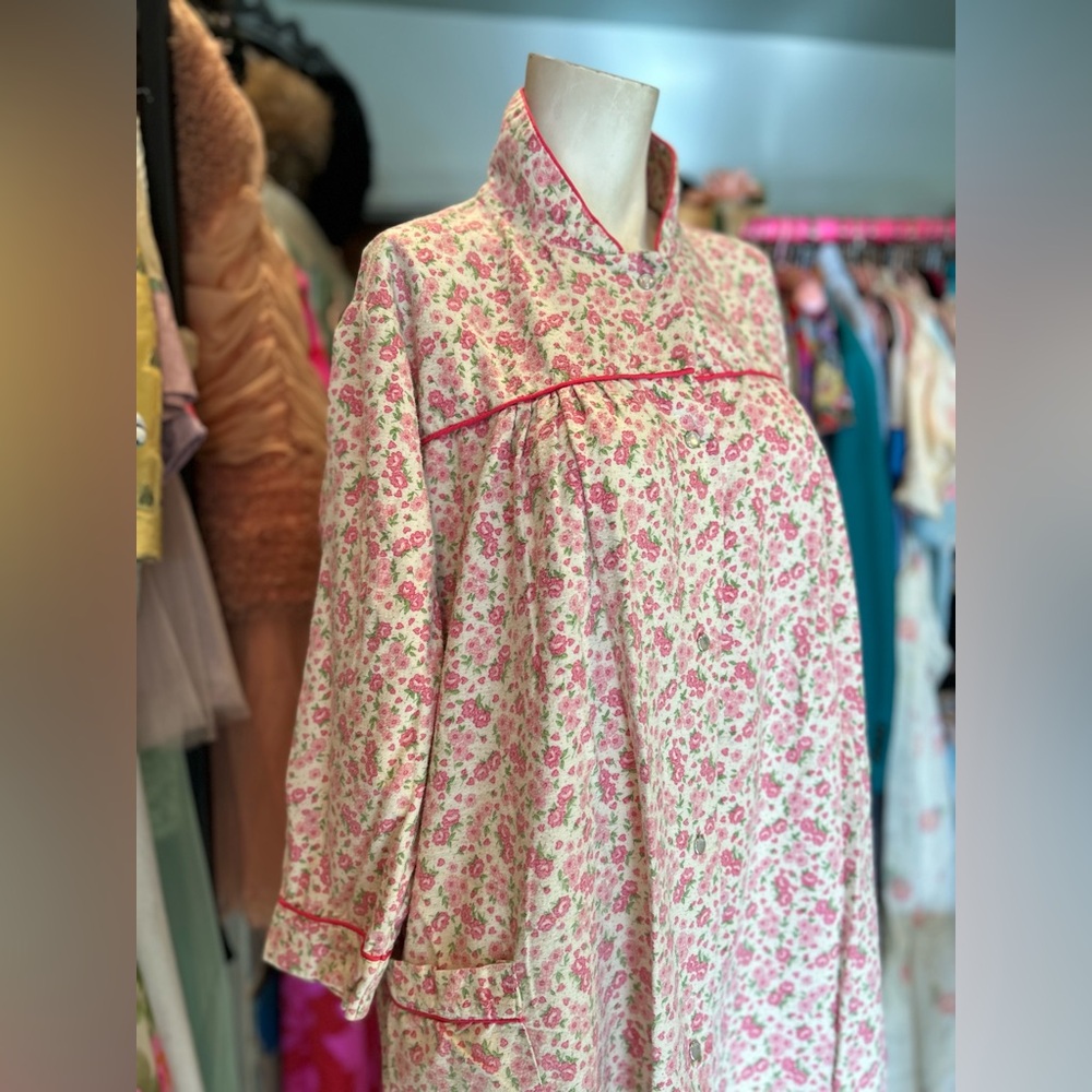 Vintage Pink Flower Bud Housedress - image 5